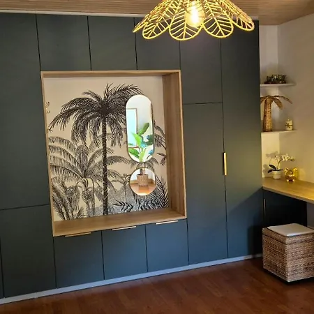 Bed & Breakfast A La Jolie Campagne - Et Table D'hotes