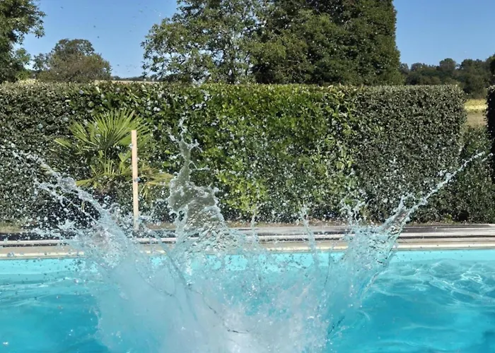 A La Jolie Campagne - Et Table D'hotes 3* Lorigne