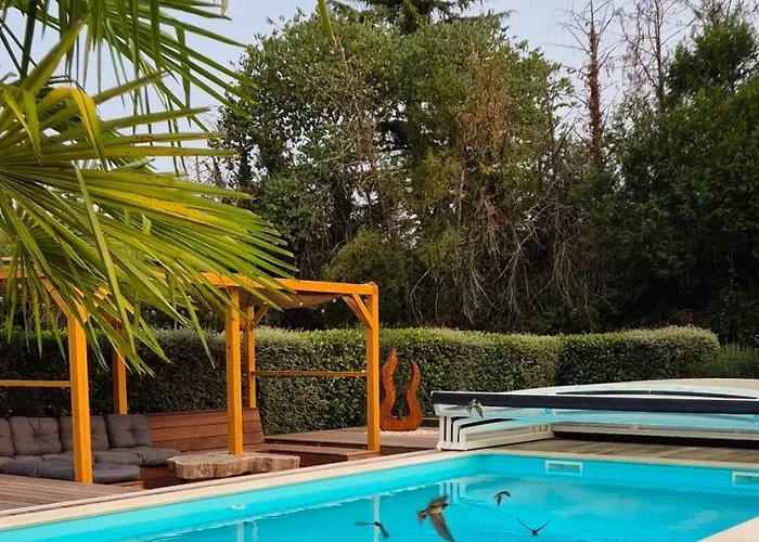 A La Jolie Campagne - Et Table D'hotes 3* Lorigne