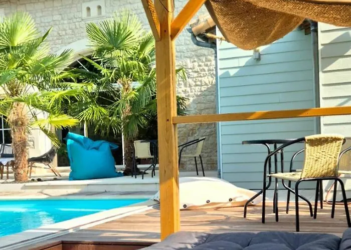 A La Jolie Campagne - Et Table D'hotes Bed & Breakfast